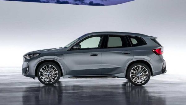 BMW презентовал третье поколение X1