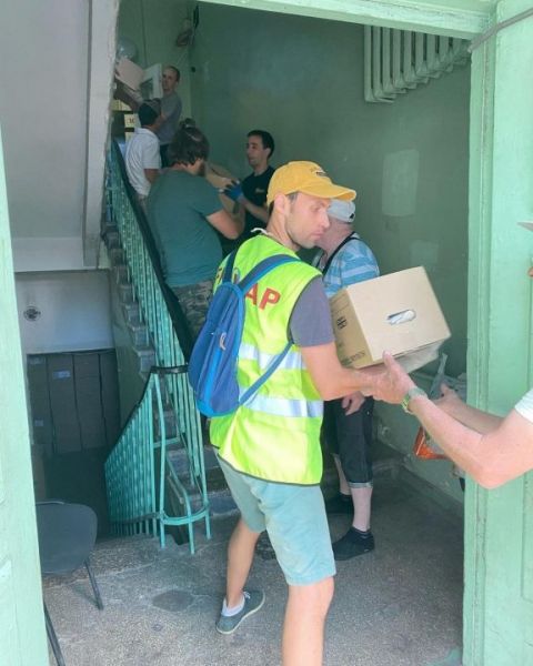 Днепр продолжает оказывать помощь ВСУ: очередной гуманитарный груз отправлен на фронт (Фото)