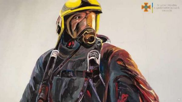 В Днепре появился мурал посвященный подвигам пожарных (Видео)