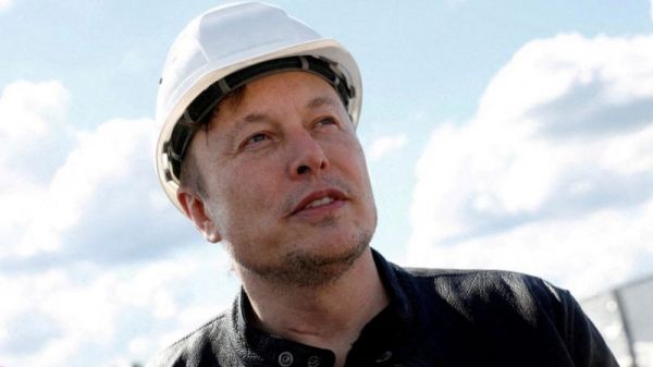 Илон Маск: новые заводы Tesla жгут деньги, как «гигантские печи»