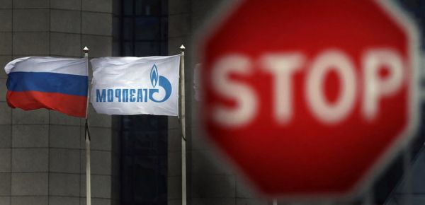 
Газпром заявил о прекращении поставок газа в Латвию. Там ответили, что им все равно 