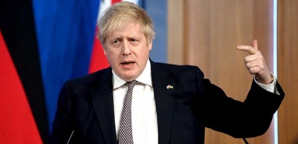 
Кризис власти в Британии. Джонсон отказывается уходить в отставку – BBC 