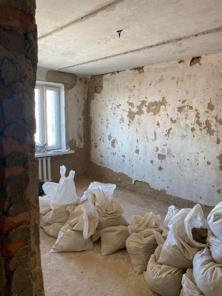У Вінниці відремонтують кухні, санвузли та кімнати в гуртожитку, де нині живуть переселенці                     
