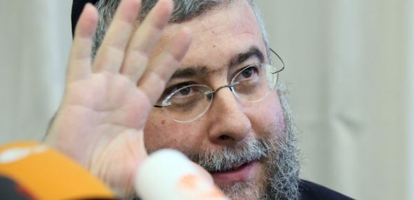 
Главный раввин Москвы: Я высказался против войны и уехал, чтобы не ставить под удар общину 