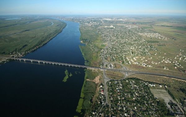 Зеленский объяснил удар по Антоновскому мосту