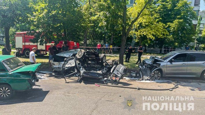 Один погибший и пятеро с травмами - в полиции прокомментировали ужасную аварию в Запорожье