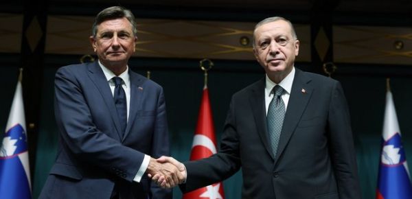 
Президент Словенії в гостях в Ердогана: Якщо війна затягнеться, може зачепити й Західні Балкани 