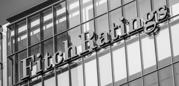 
Fitch скасував дефолтний рейтинг України, але прогнозує ще одну реструктуризацію 