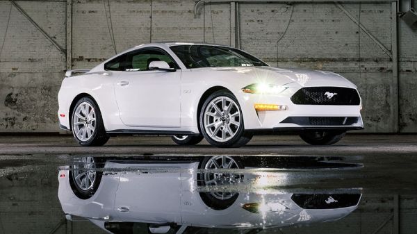 Электрический Ford Mustang Mach-e продается лучше обычного Mustang