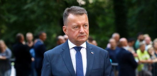 
Відлякати Росію. Міністр оборони Польщі закликав молодь пов'язувати своє майбутнє з армією 