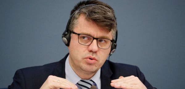 
Глава МЗС Естонії: Росіяни вчиняють геноцид в Україні. Неприйнятно, що вони можуть їздити до ЄС 