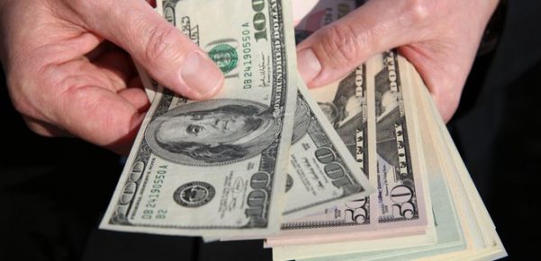 
Власники євробондів Укренерго та Укравтодору погодилися відстрочити виплати на два роки 