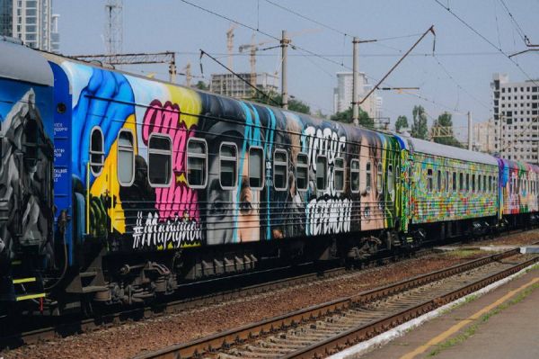 Потяг до перемоги курсує через Вінницю                    
