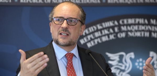 
В Австрії впевнені – Європа витримає атаки Росії, "не треба впадати в приреченість і морок" 