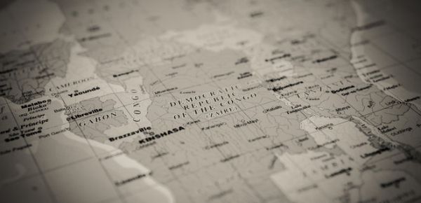 
ДР Конго почала отримувати репарації від Уганди. Їй знадобилося на це 23 роки 
