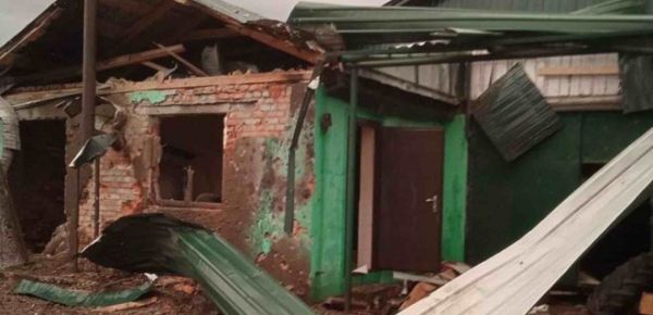 
Росіяни двічі за день обстріляли Сумську область: загинув мирний житель, зруйновано ферму 