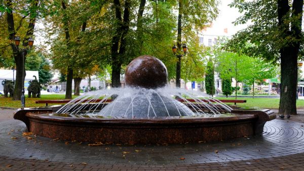 День міста онлайн. Фоторепортаж з центру Вінниці                     
