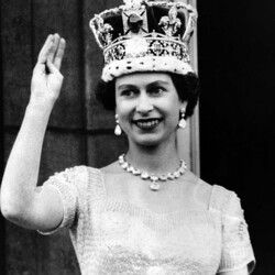 Прощайте, королево: Букінгемський палац повідомив про смерть Єлизавети II