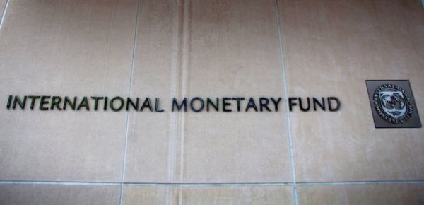 
Україна отримає додаткову екстрену допомогу від МВФ 