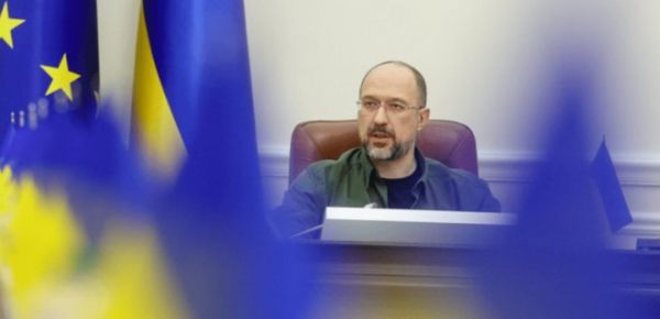 
Шмигаль про держбюджет на 2023 рік: Майже половину коштів спрямують на армію 