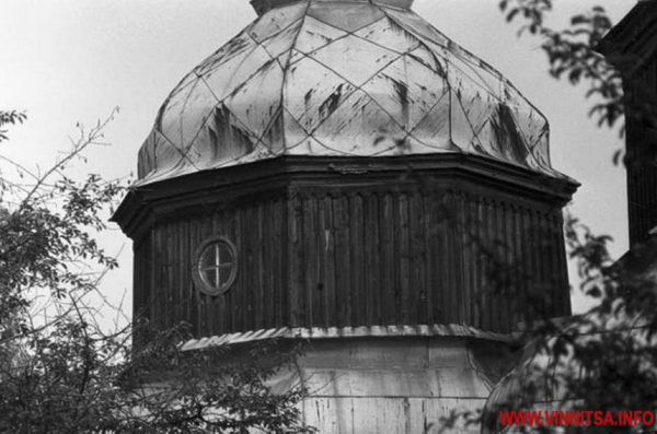 Найстаріший храм Вінниці, де за легендою вінчався Іван Богун. Фоторепортаж                     
