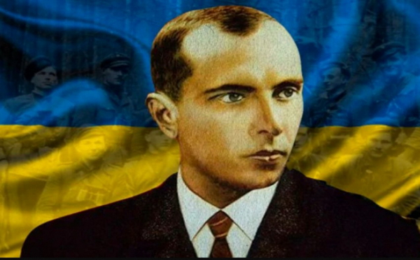 Вулицю у центрі Вінниці пропонують назвати іменем Степана Бандери                     
