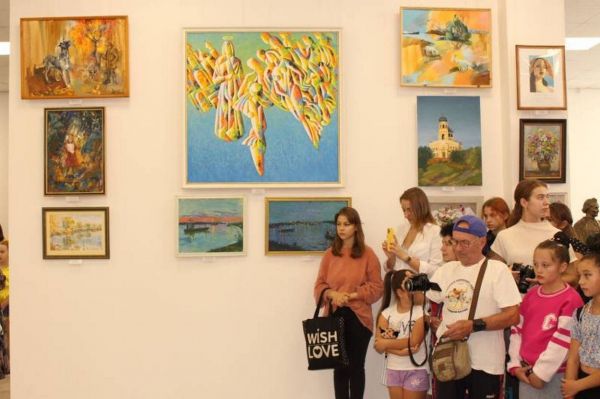 В честь Дня города в Измаильской картинной галерее открылась «Буджакская палитра»