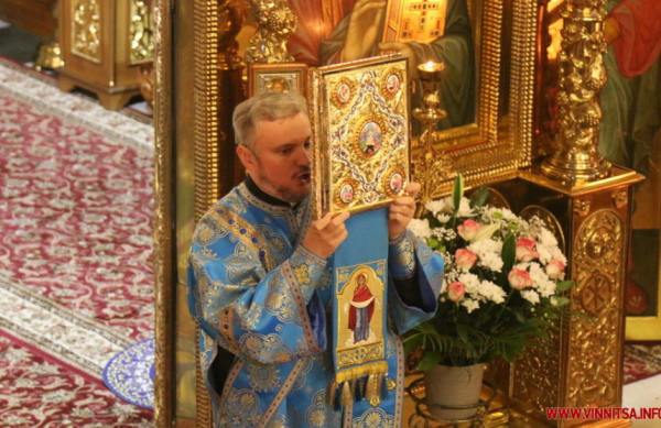 Митрополит Епіфаній у Вінниці і чудотворна ікона Божої Матері. Фоторепортаж з Собору                    
