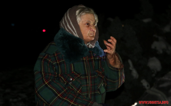 Вінничани запалили свічки в пам’ять про жертв Голодомору 1932–1933 років                    

