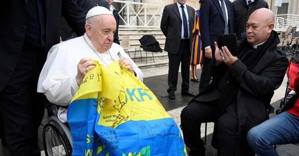 Папа Римський: Ватикан готовий стати посередником  у переговорах України і Росії