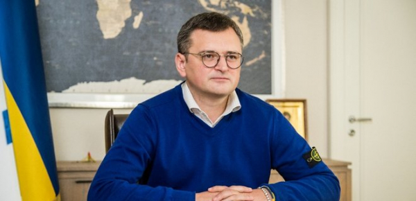 
Кулеба повідомив про нові погрози посольствам України. Підозрілі пакети відправили з Німеччини 