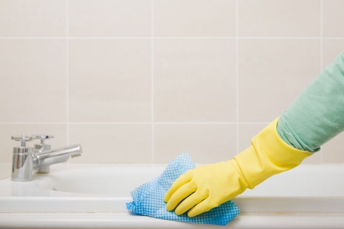 Как отмыть ржавую ванну до блеска: народный лайфхак для чистки