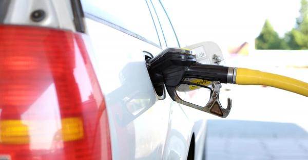 Що буде з цінами на бензин у січні