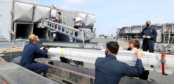 
США поставлять Україні ракети RIM-7 Sea Sparrow, їх вперше запускатимуть з "Буку" – Politico 