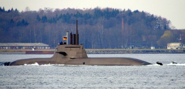 
Заступник глави МЗС Мельник запропонував Німеччині поділитися з Україною підводними човнами та кораблем 