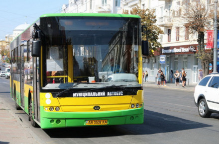 Вінничани пропонують змінити інтервал руху муніципального автобуса №22                    
