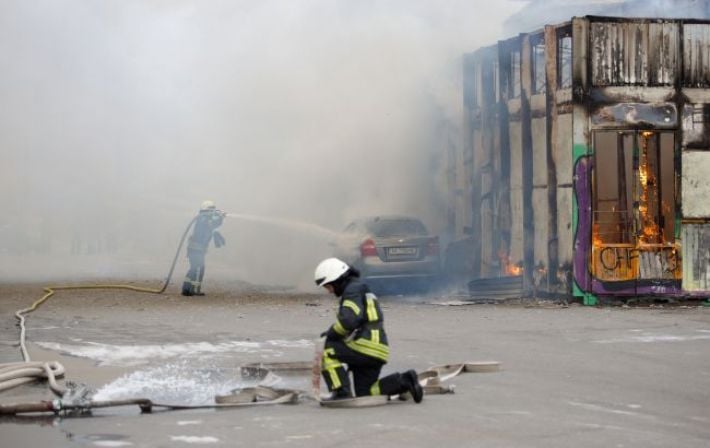 За новогодние сутки спасатели ликвидировали 155 пожаров, - ГСЧС