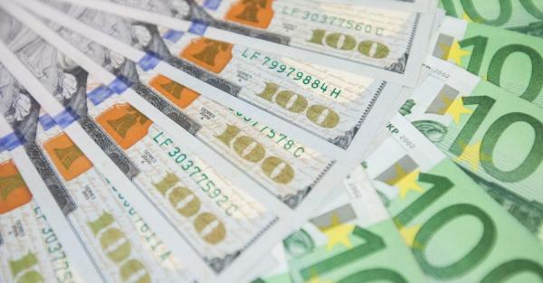 Курс валют в Україні 30 березня: скільки коштують долар, євро і злотий