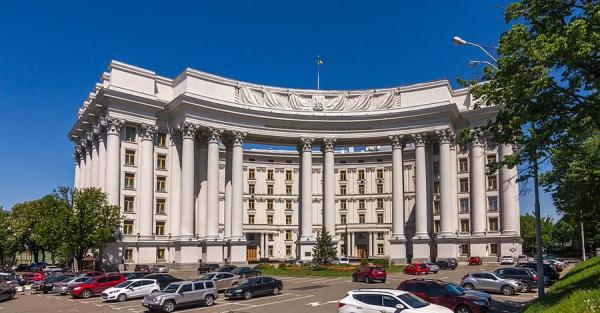 МЗС ініціюватиме санкції проти румунської сенаторки, що запропонувала анексію частини України
