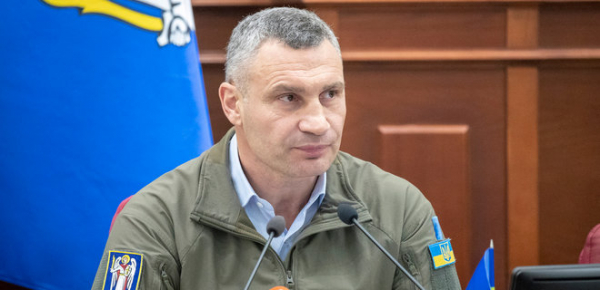 
Весь Киев снова с теплом: Кличко отчитался о ликвидации последствий ракетной атаки РФ 