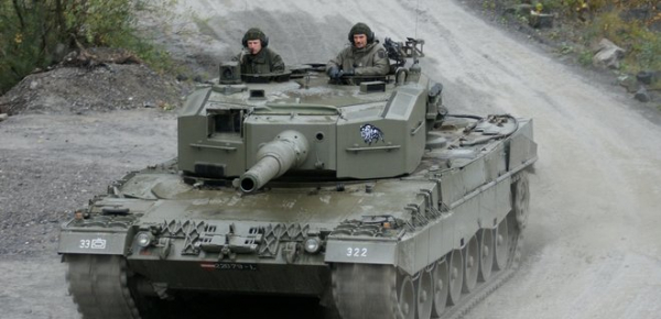 
Іспанія передасть Україні перші танки Leopard 2A4 після свят - El Pais 