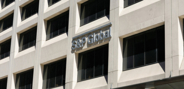 S&P знизило рейтинг України в іноземній валюті через реструктуризацію боргу
S&P знизило рейтинг України в іноземній валюті через реструктуризацію боргу