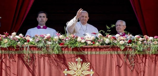 
Папа Франциск помолився за мир для українців та "пасхальне світло" для росіян 