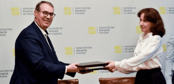 
Європейським борцям із шахраями дали право розслідувати використання грошей ЄС в Україні 