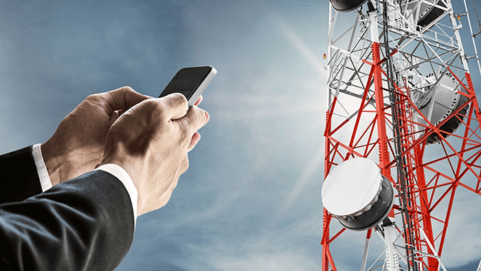 Отжатого не хватило - в Мелитополе анонсируют сотни новых базовых станций мобильной связи