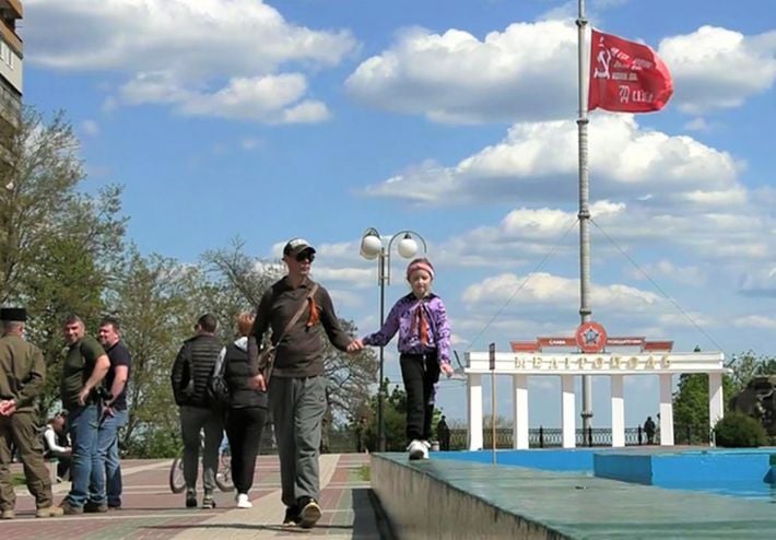 В оккупированном Мелитополе РФ пытается изменить этнический состав населения - Маляр