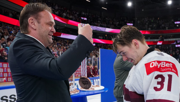 Воротар збірної Латвії Шиловс став MVP чемпіонату світу-2023 з хокею