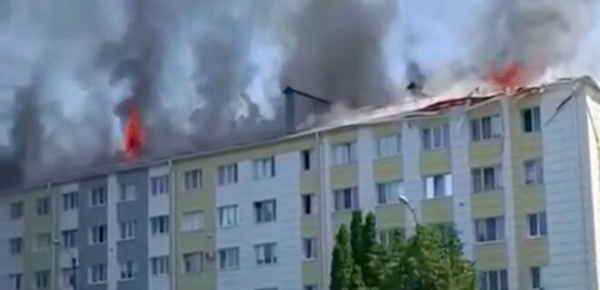 
У Шебекіні горить гуртожиток. Раніше депутат Держдуми Гурульов пропонував бомбити місто — відео 