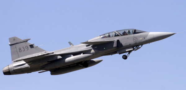 
Швеція навчатиме українських льотчиків на винищувачах Jas 39 Gripen 