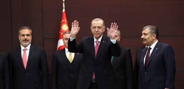
Ердоган після інавгурації змінив уряд: хто отримав ключові посади – фото 